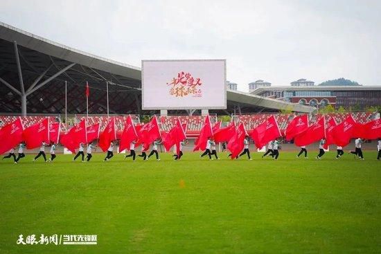 去年曾获金像奖最佳新演员提名的 刘俊谦饰演张国荣，曾获金像奖最佳女配角提名的 廖子妤饰演梅艳芳姐姐梅爱芳，实力演员 杨祐宁亦加盟本片